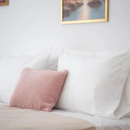 Eclectic Moonstone Apartment In Athens-2